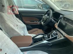Geely Azkarra